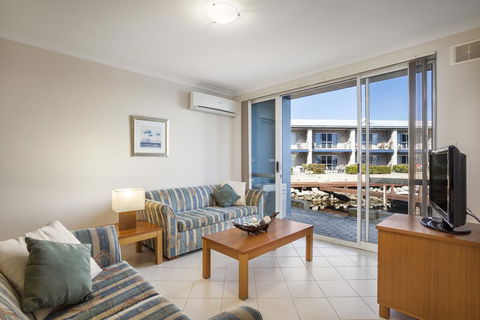 C Mandurah Resort & Serviced Apartments - Grafton Accommodation 2