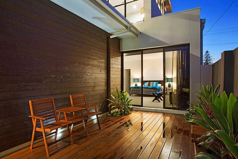 C'est La Vie - Grafton Accommodation 3