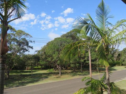 Cabenay 3 - VIEWS ACROSS THE PARK - Grafton Accommodation 2