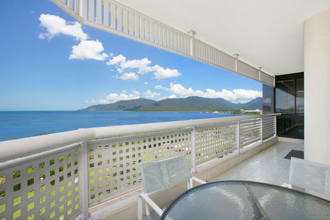 Cairns Ocean View Apartment - Grafton Accommodation 0