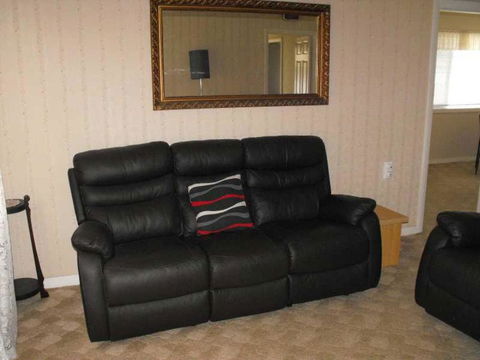 Camelot Cottage - Grafton Accommodation 2