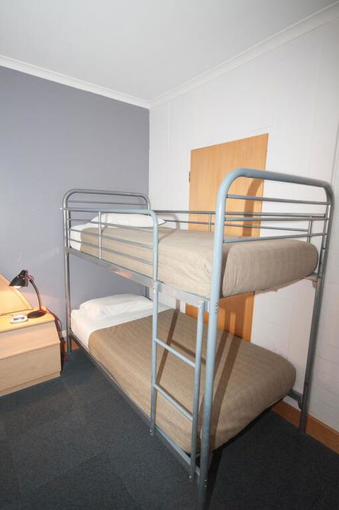Capital Airport Motel - Grafton Accommodation 3