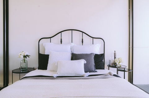 Capitol Executive Apartment On London Circuit - Grafton Accommodation 0