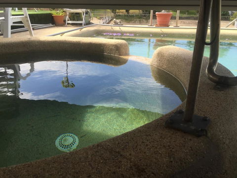 Caprilodge - Grafton Accommodation 1