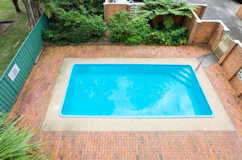 Carinya Gardens 6 - Grafton Accommodation 1