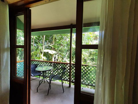 Cassowary House - Grafton Accommodation 2