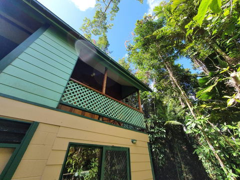Cassowary House - Grafton Accommodation 1