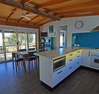 CDC-625 Beach House - Grafton Accommodation