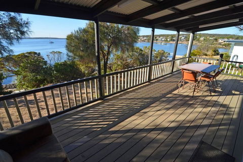 CDC-625 Beach House Incl.rear 2BR Studio - Grafton Accommodation 0
