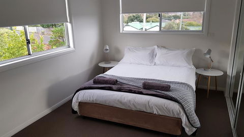 Cedar Cottages Blackmans Bay - Grafton Accommodation 2