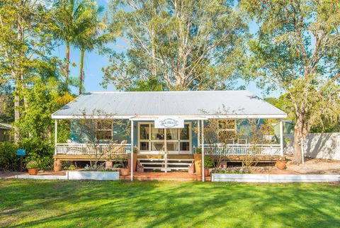 Celestial Dew Guest House, Day Spa, Retreat - Grafton Accommodation 0