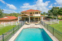 Book Thornlands Accommodation Vacations Grafton Accommodation Grafton Accommodation