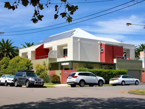 Chaucer Palms Boutique B&B - Grafton Accommodation 0