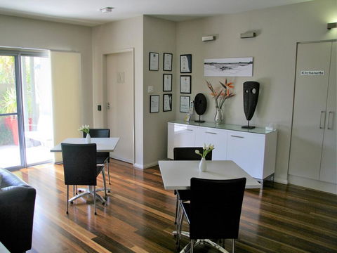 Chaucer Palms Boutique B&B - Grafton Accommodation 3
