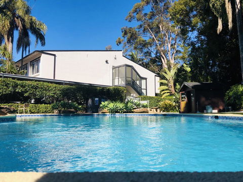 Checkers Resort - Grafton Accommodation 0