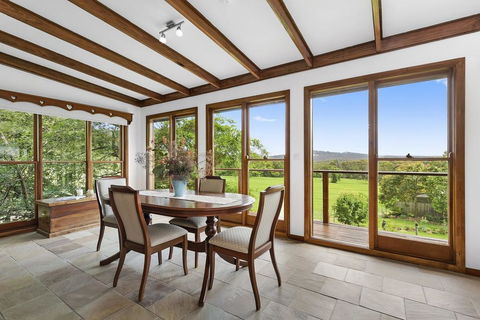 CHRISTOPHERS COTTAGE - Grafton Accommodation 2