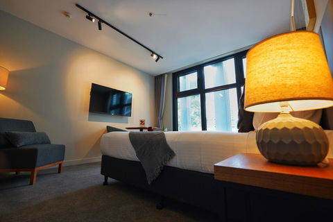 City Edge South Melbourne Apartment Hotel - Grafton Accommodation 1