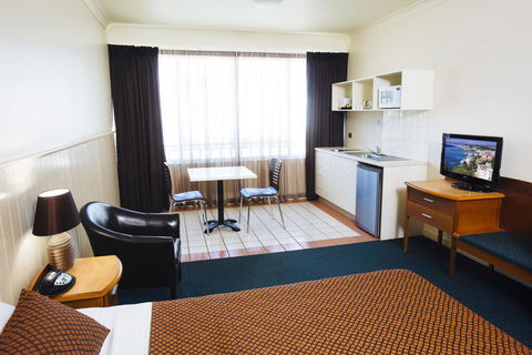 City Oasis Inn - Grafton Accommodation 2