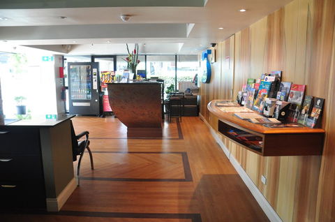 City Park Hotel - Grafton Accommodation 2