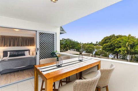 City Stadium Apartment On The Riverfront - Grafton Accommodation 1