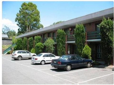 Classic Queen Room 2 In Oakleigh - Grafton Accommodation 1