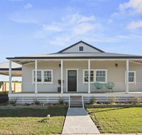 Cloverdale Cottage - Grafton Accommodation