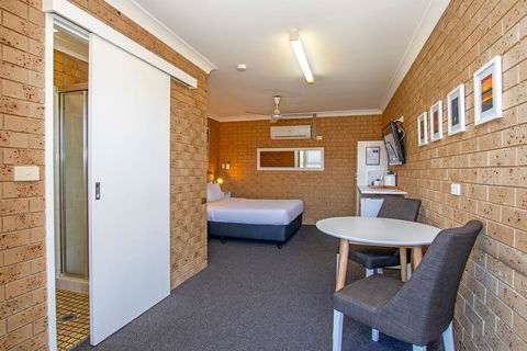 Coast Inn Motel - Grafton Accommodation 2