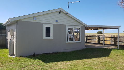Cockle Shell - Grafton Accommodation 0