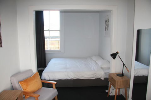 College Lawn Hotel - Grafton Accommodation 3