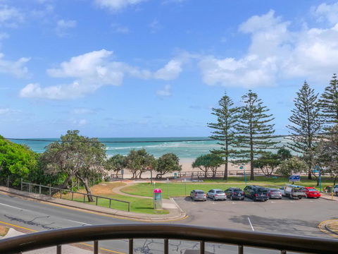 Columbia Point U6, 7 Bulcock Beach Esp - Grafton Accommodation 1