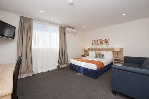 Comfort Inn Aden Mudgee - Grafton Accommodation 3