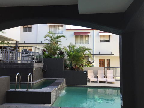Coolum Beach Resort - Grafton Accommodation 2