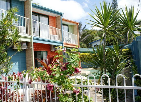 Coolum Budget Accommodation - Grafton Accommodation 0
