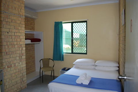 Coolum Budget Accommodation - Grafton Accommodation 2