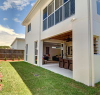 Coolum Street 41 Dicky Beach - Grafton Accommodation