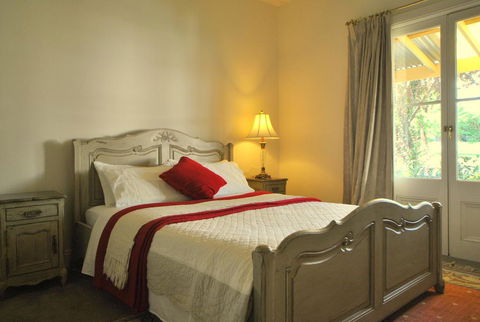 Cooma Cottage - Grafton Accommodation 3