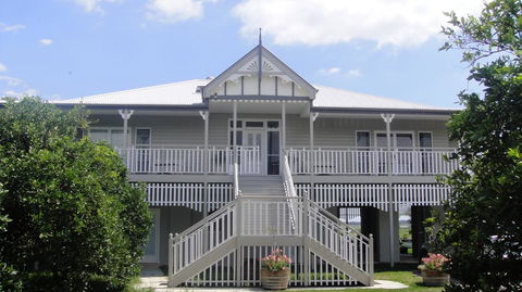 Cornwallis House - Grafton Accommodation 3