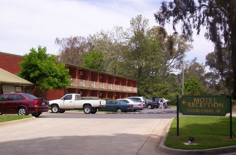 Corowa Golf Club Motel - Grafton Accommodation 2