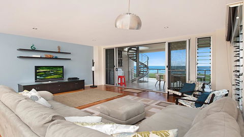 Costa Del Sol - WiFi And Austar - Grafton Accommodation 2