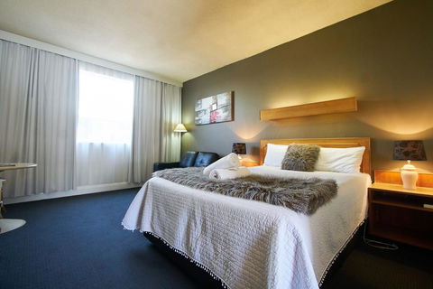Country Comfort Armidale - Grafton Accommodation 3