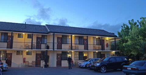 Country Plaza Motel - Grafton Accommodation 1