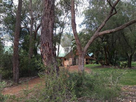 Country Retreat On 1 Acre With Pool, Hot Tub Surrounded By Trees - Grafton Accommodation 0