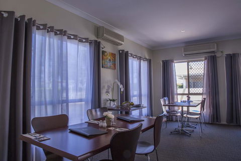 Country Roads Motor Inn - Grafton Accommodation 2