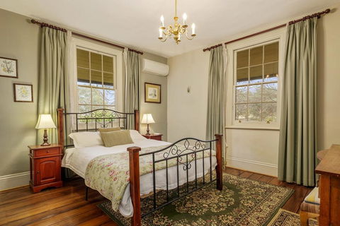 Crabtree House - Grafton Accommodation 3