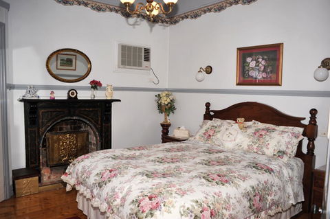 Cuddledoon Cottages Rutherglen - Grafton Accommodation 3