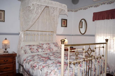 Cuddledoon Cottages Rutherglen - Grafton Accommodation 2