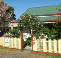 Cuddledoon Cottages Rutherglen - Grafton Accommodation