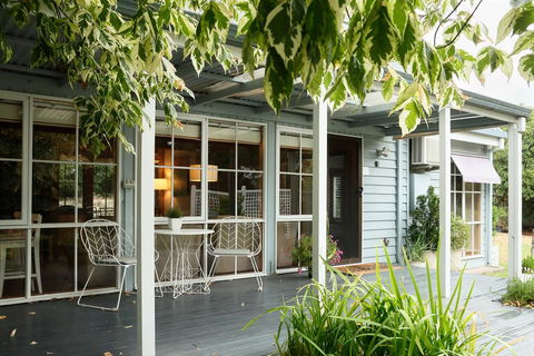 Cumquat Cottage - Grafton Accommodation 1