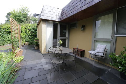 Cygnet, Studio On Sturt - Grafton Accommodation 1
