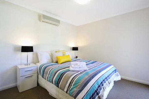 Cypress Townhouse 11 - Grafton Accommodation 0